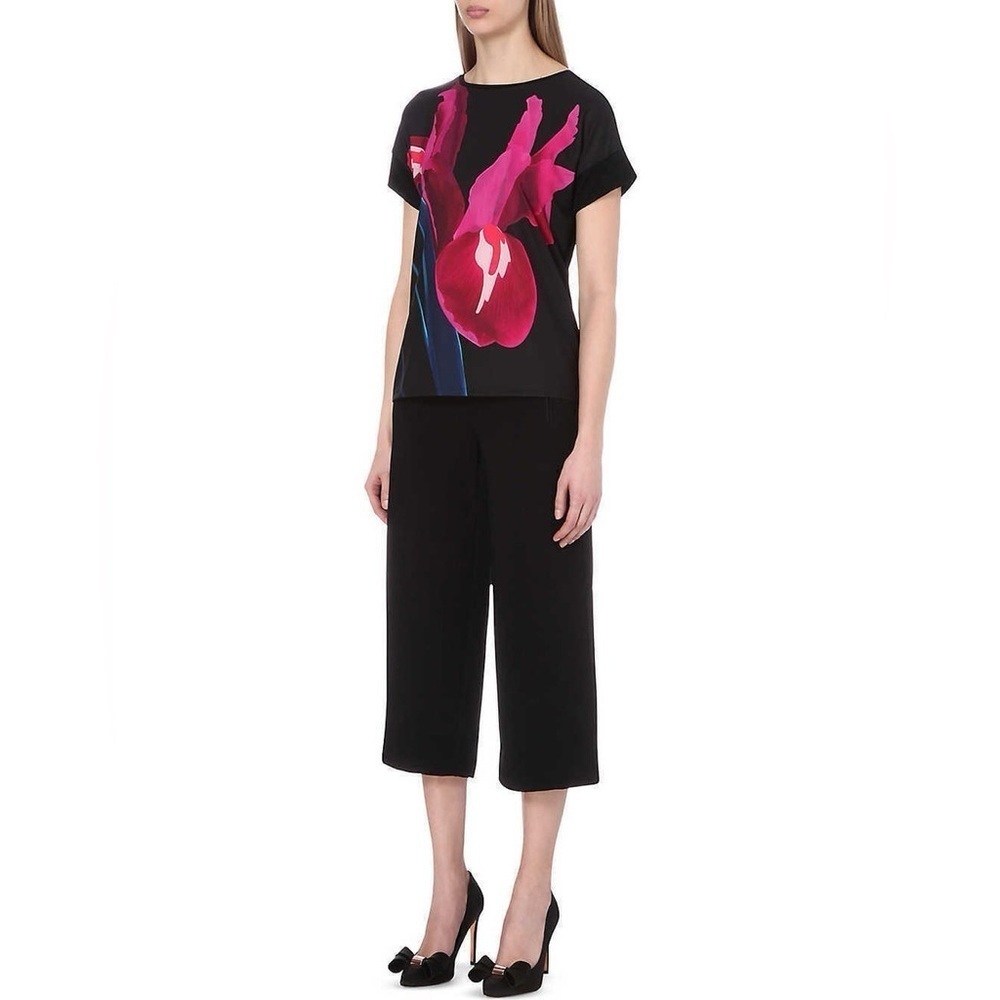 Ted Baker Women's Basula Stencil Stem Woven Front Top Size Small‎